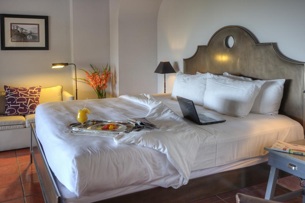 Alta Las Palomas Hotel Сан-Хосе Экстерьер фото