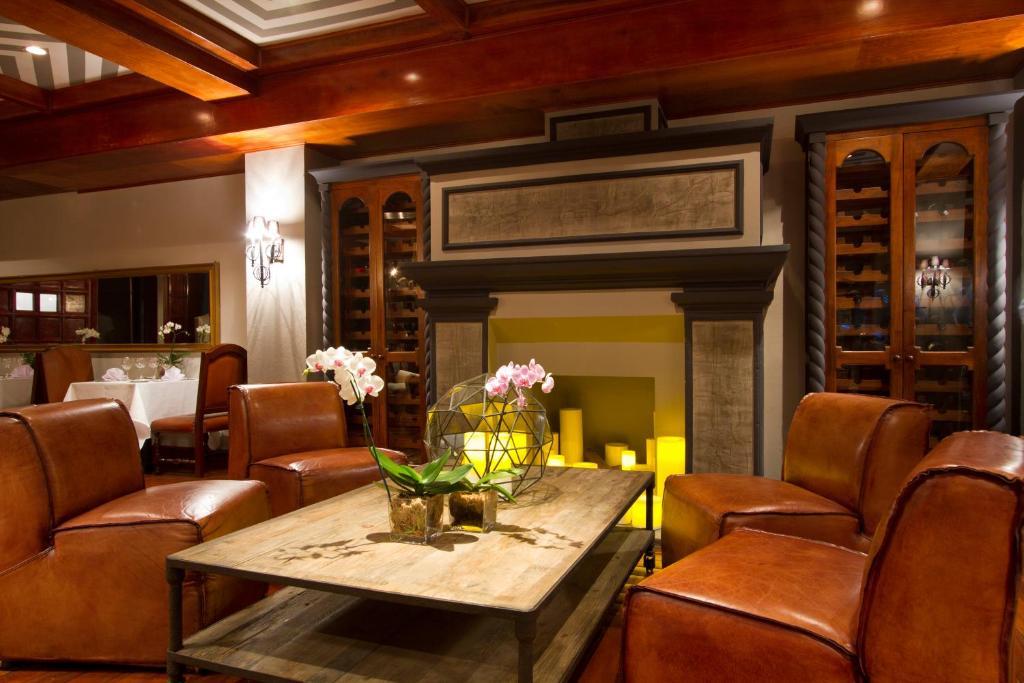 Alta Las Palomas Hotel Сан-Хосе Экстерьер фото