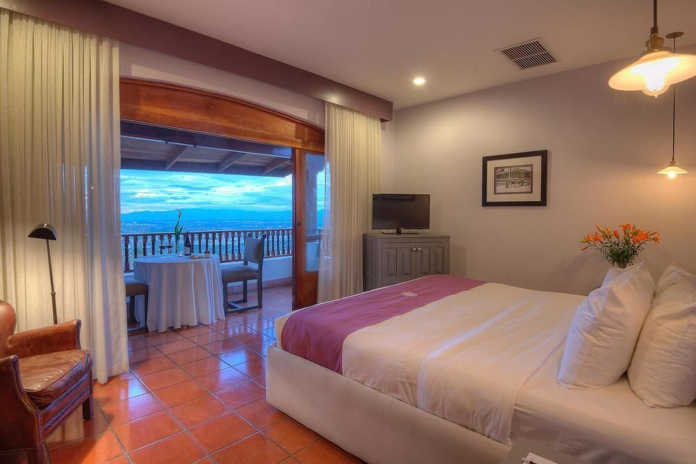 Alta Las Palomas Hotel Сан-Хосе Экстерьер фото
